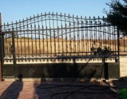 yana-kayar-surme-bahce-kapisi.jpg